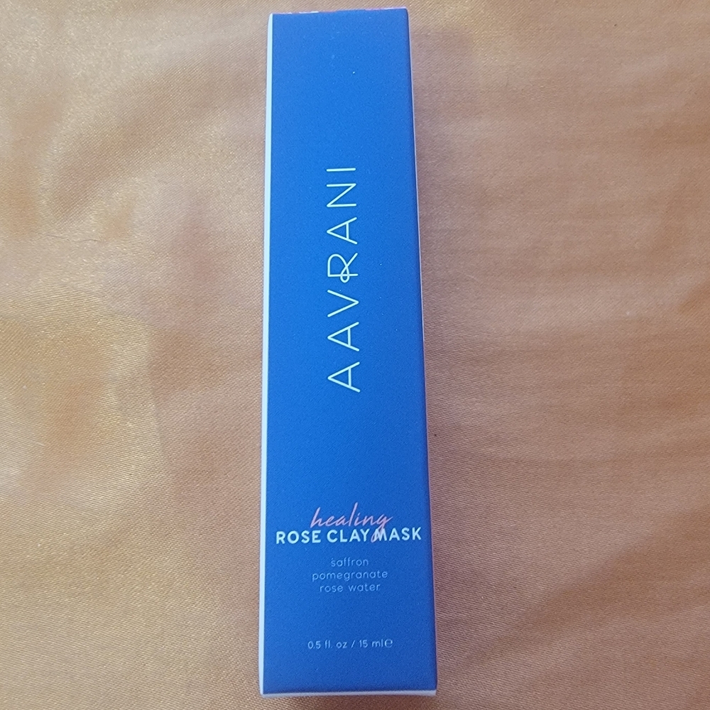 NIB Aavrani Healing Rose Clay Mask Mini Deluxe